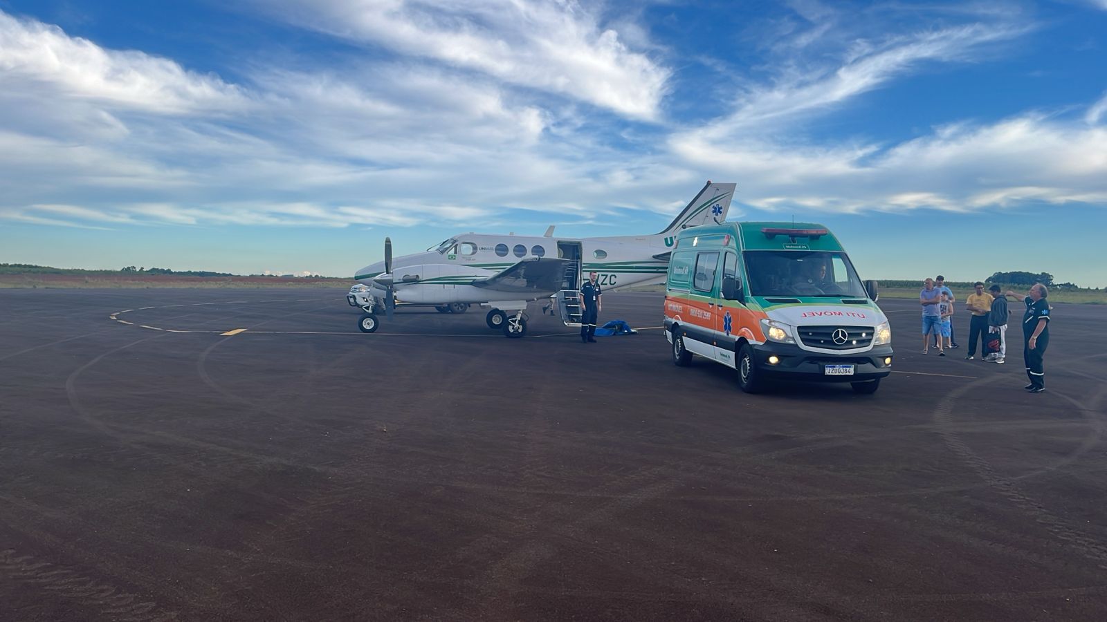 Crianças que sobreviveram a vazamento de gás em Vacaria são transferidas de avião para hospital de Santa Maria