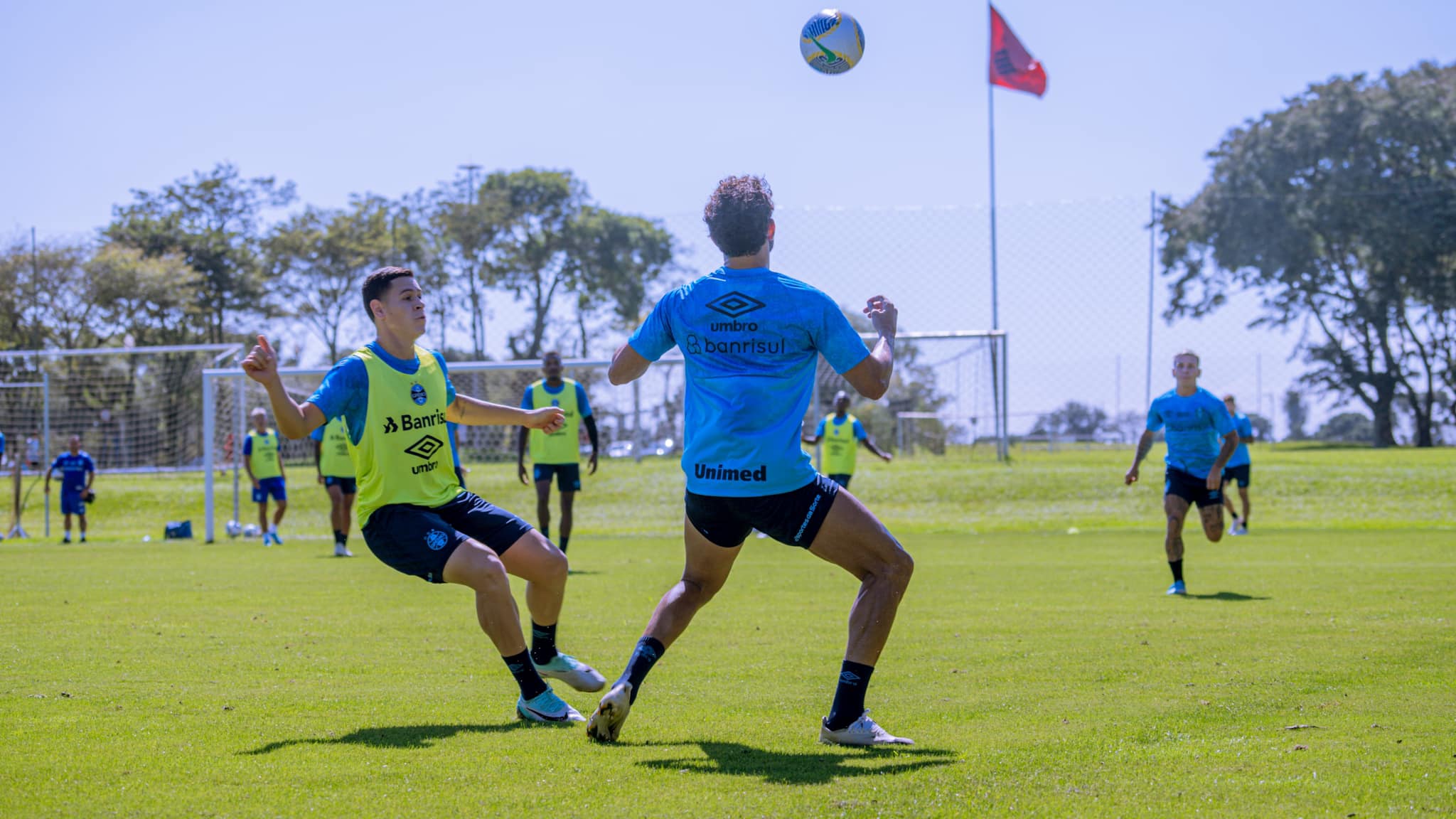 Resumo do Esporte: Grêmio visita o Operário-PR hoje pela Copa do Brasil, Inter e Juventude duelam amanhã