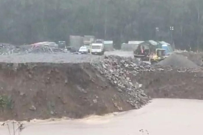 Forte chuva danifica cabeceira da ponte provisória entre Caxias do Sul e Nova Petrópolis