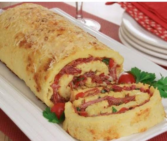 Receita do dia: Rocambole de tomate secos