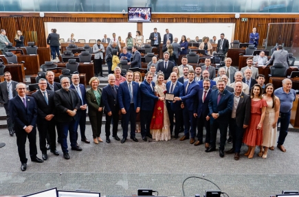 Flores da Cunha recebe homenagem alusiva ao centenário na Assembleia Legislativa do Estado