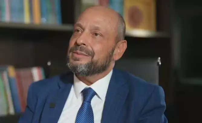 Presidente do INSS diz que o ressarcimento de aposentados e pensionistas será feito “via benefício”