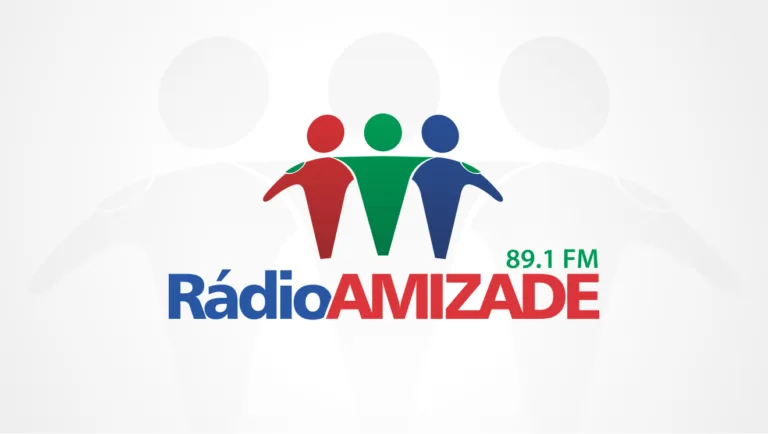 A Rádio Amizade FM 89.1 de Flores da Cunha iniciou suas atividades em julho de 2006, depois de sete anos de trabalho de um grupo de abnegados instituidores.