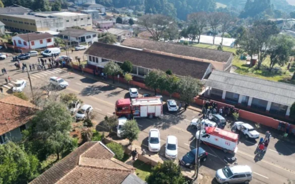 Criança de 9 anos morre após ser atacada por golpes de faca em escola no RS