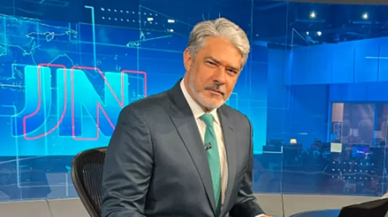 Rede Globo anuncia que William Bonner deixa a bancada do Jornal Nacional